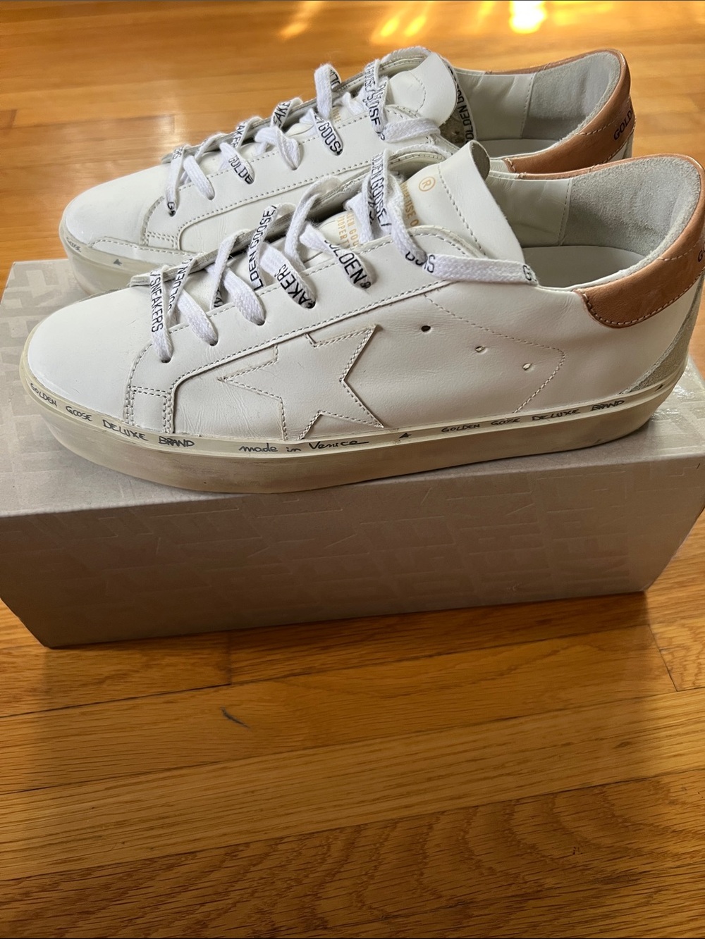 Golden Goose Leather Color Block White Pattern Low-Top Sneakers